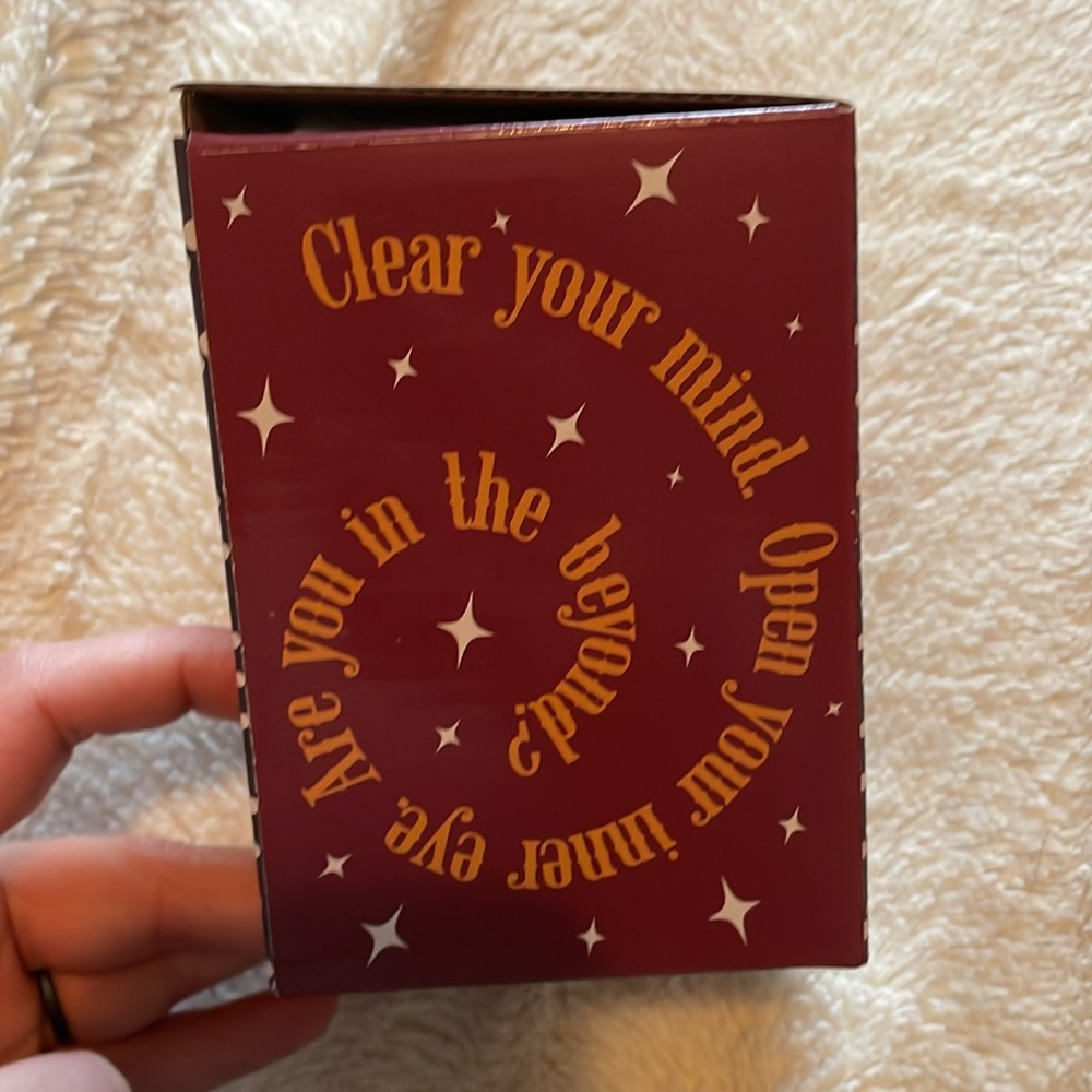 Magic Delivered, Inner Eye Magic 8 Ball - Picture 6 of 7